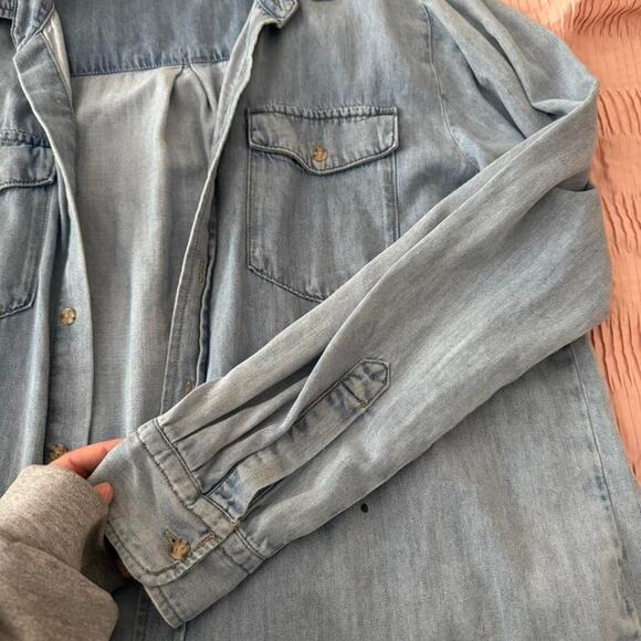 Light blue denim jacket - Picture 5 of 8